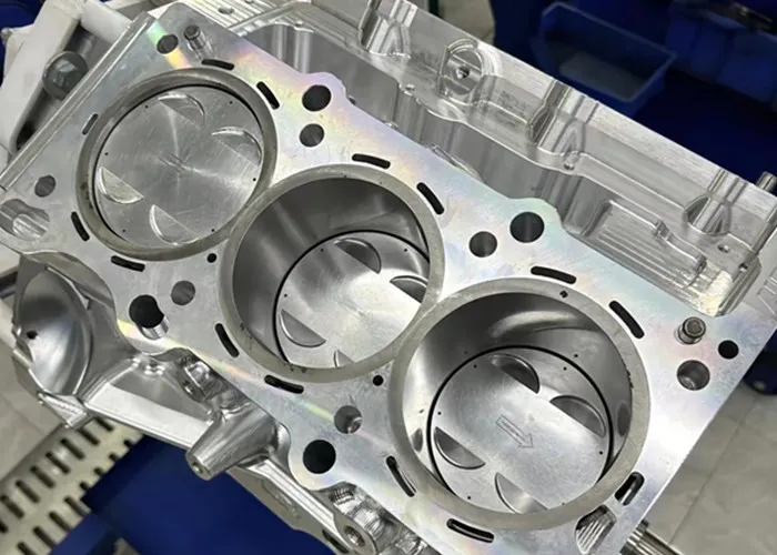Автомобильная CNC обработка: Полное руководство по производству прецизионных автомобильных деталей.